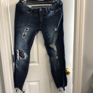 Distressed Kancan jeans 30 purchased form buckle
